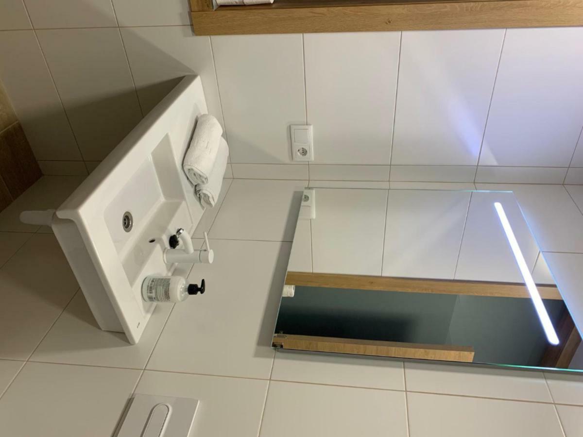 Garnica5 Suites Torrelavega Exterior photo